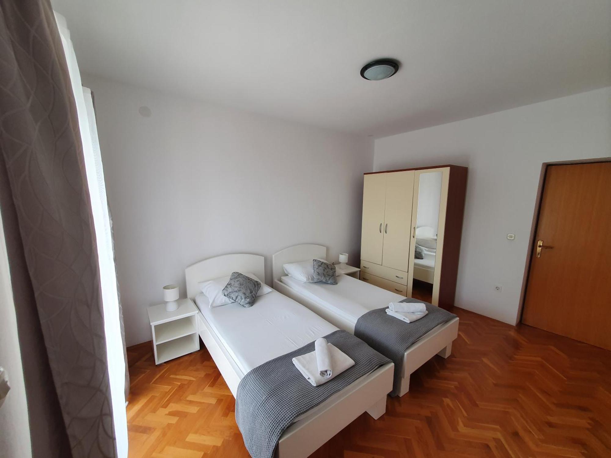 Apartmani Ante Jasenice  Dış mekan fotoğraf