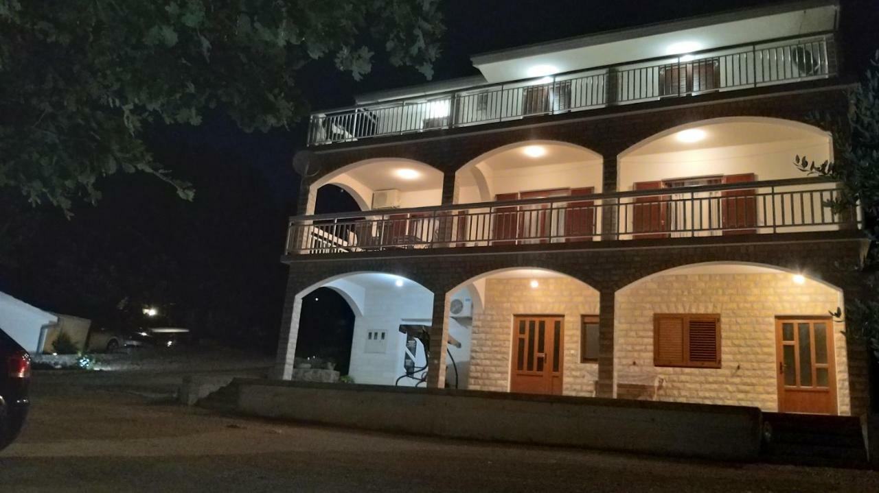 Apartmani Ante Jasenice  Dış mekan fotoğraf